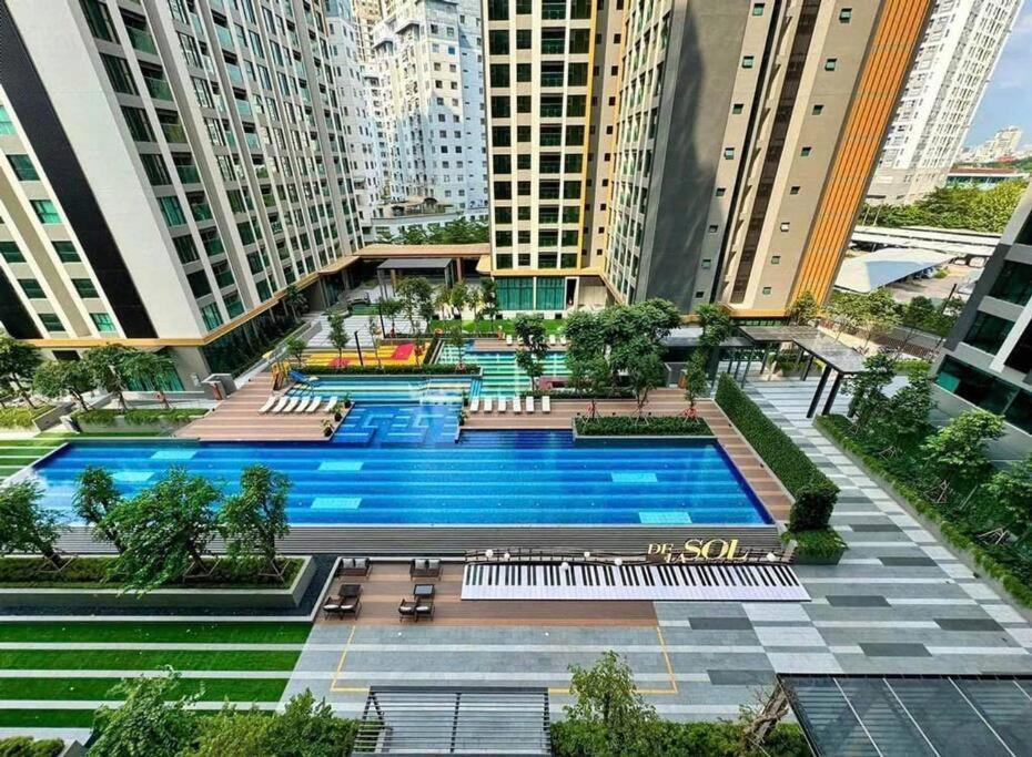 2 Bedroom Minimal Luxury Căn hộ