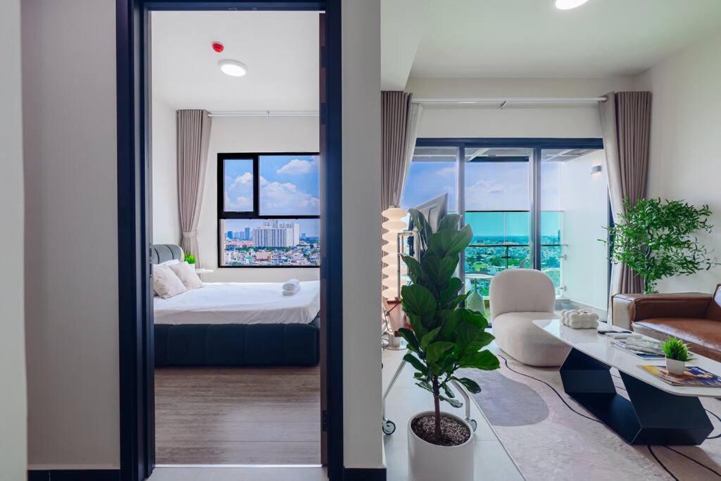 2 Bedroom Minimal Luxury *