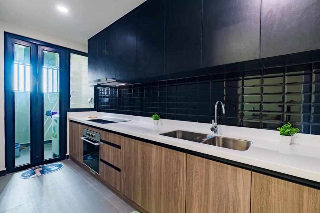 2 Bedroom Minimal Luxury Căn hộ TP. Hồ Chí Minh
